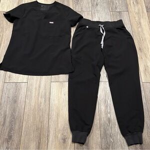 Figs Black Catarina and Zamora Petite Scrub Set XS